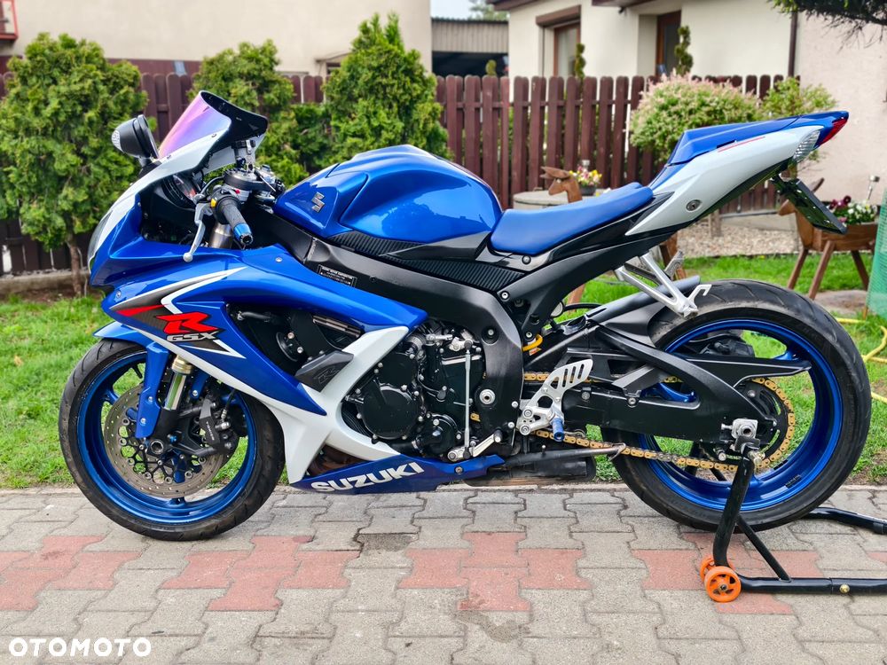 Suzuki GSX-R - 17