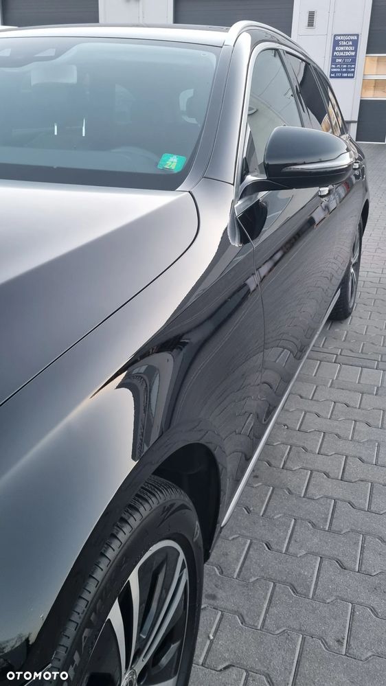 Mercedes-Benz Klasa E 220 d Avantgarde - 3