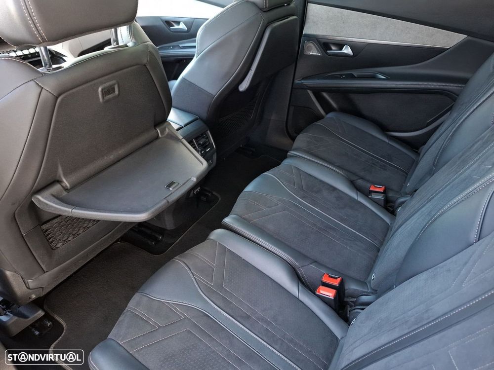 Peugeot 5008 1.5 BlueHDi GT EAT8 - 30