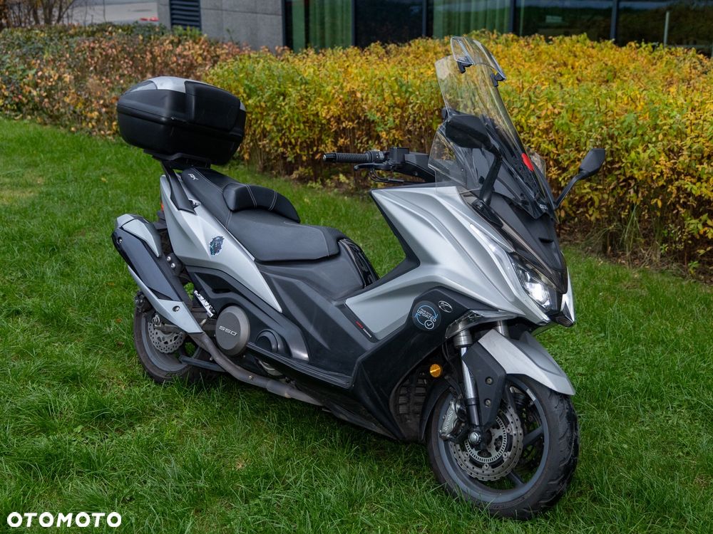 Kymco AK 550 - 5