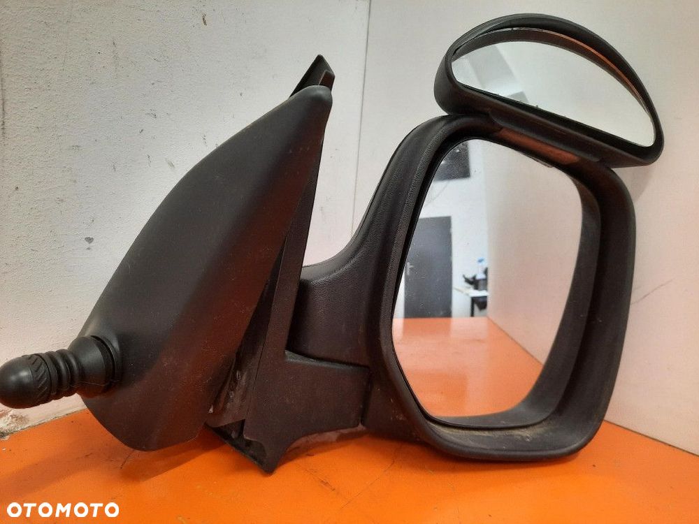 PEUGEOT PARTNER I 1 96-02 LUSTERKO PRAWE  EWPA - 1