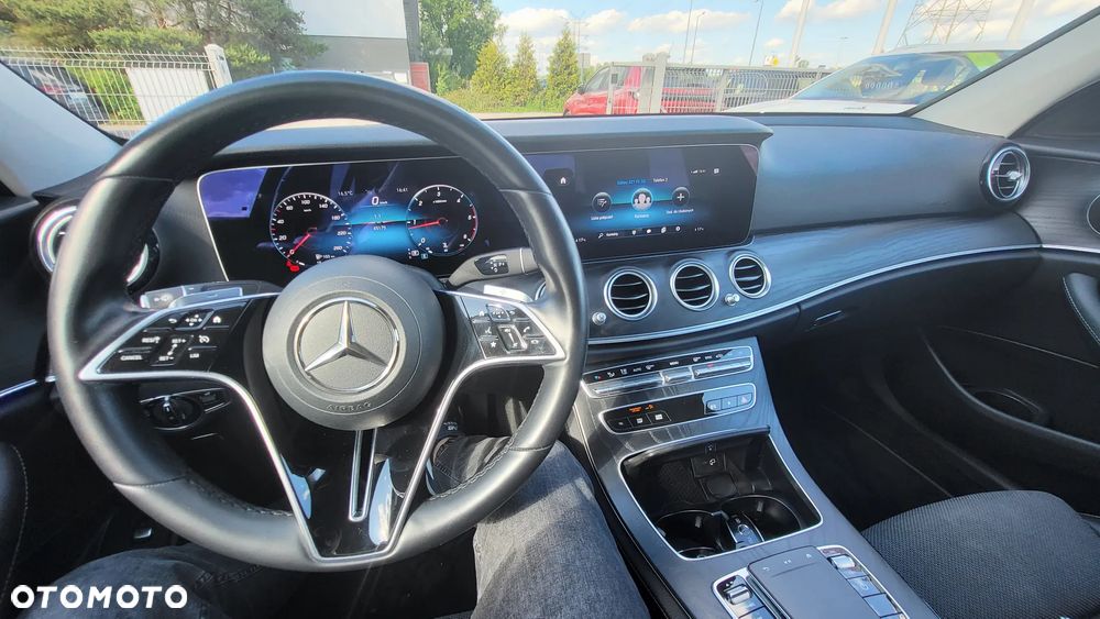 Mercedes-Benz Klasa E - 6
