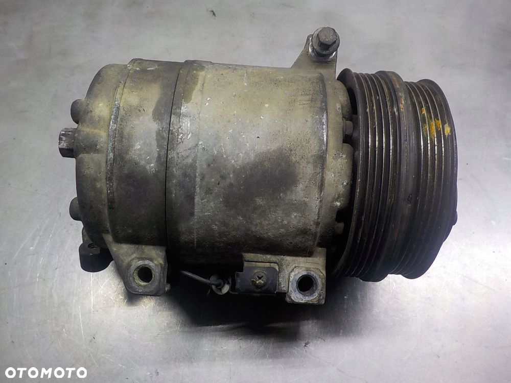 VOLVO S40 II SPRĘŻARKA KLIMATYZACJI P30761390 - 1
