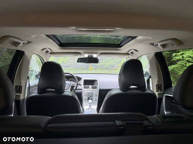 Volvo XC 60 T6 Drive-E R-Design Summum - 8