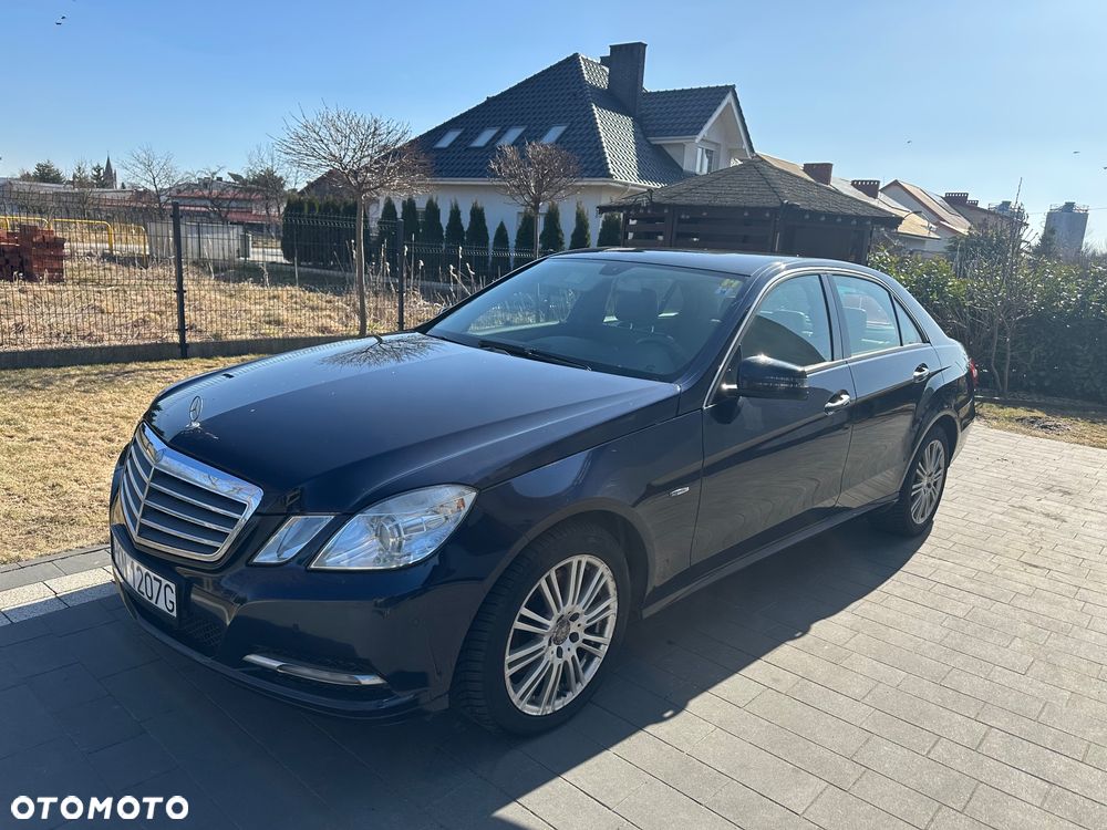 Mercedes-Benz Klasa E 250 BlueTEC 4Matic 7G-TRONIC - 3