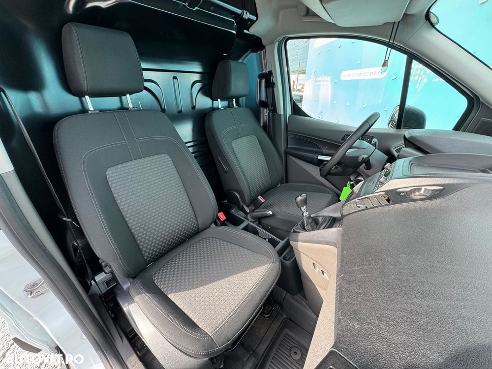 Ford Transit Connect - 10