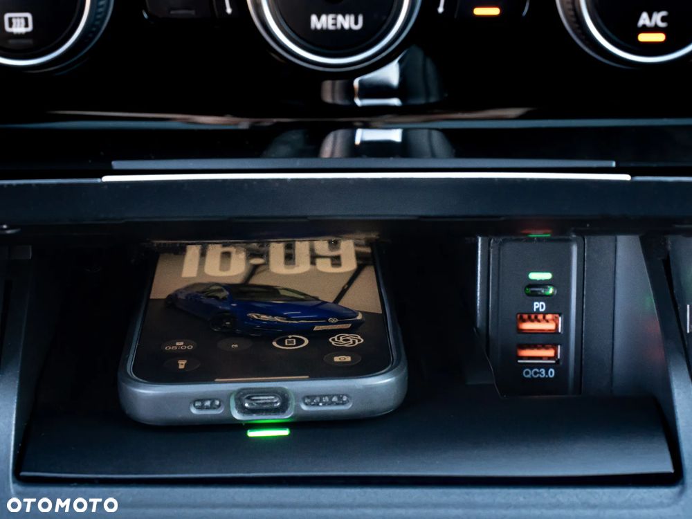 Volkswagen Golf 1.5 TSI ACT OPF DSG Highline - 28