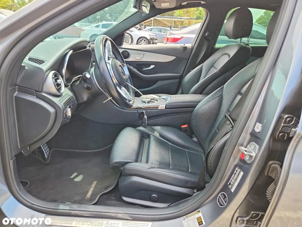 Mercedes-Benz Klasa C 300 9G-TRONIC AMG Line - 8