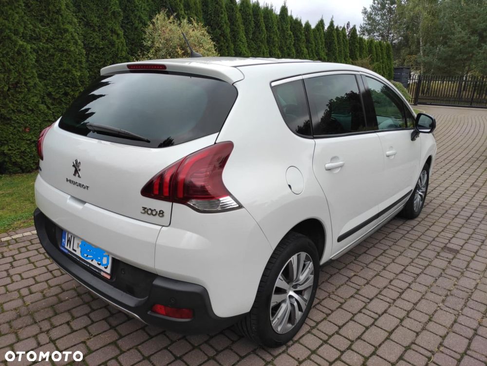 Peugeot 3008 2.0 BlueHDi Style - 2