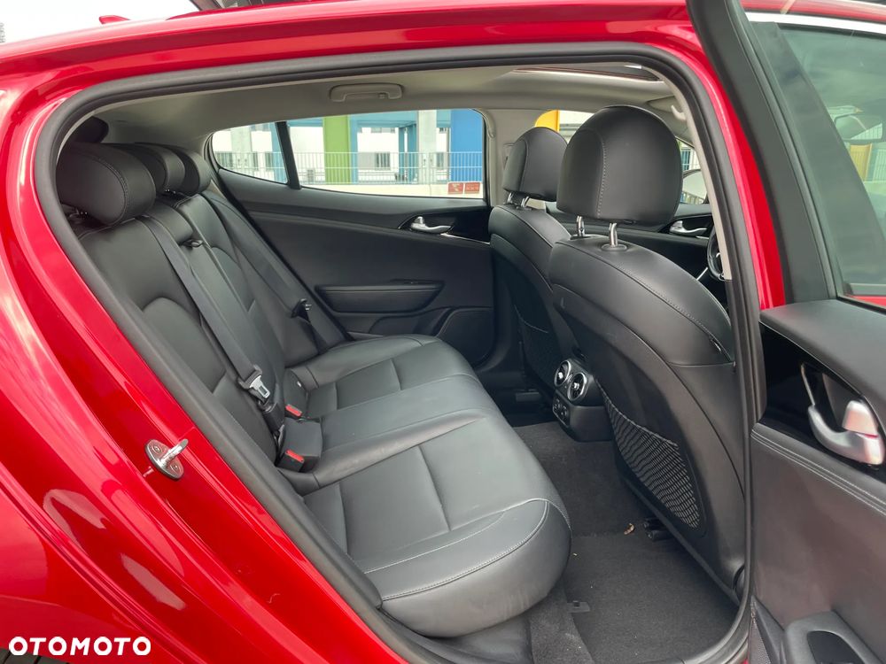 Kia Stinger 2.0 T-GDI XL - 24