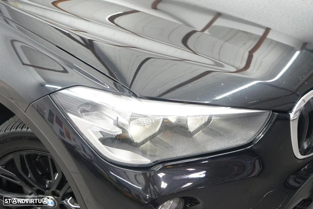 BMW X1 20 d xDrive Auto Line Sport - 9