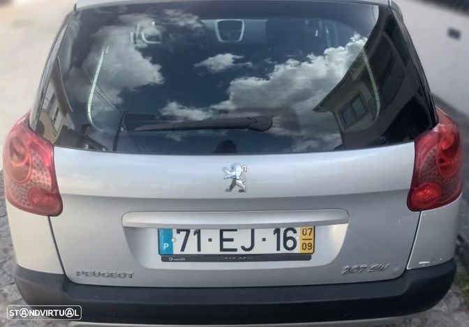 Peugeot 207 SW 1.4 Sport - 2