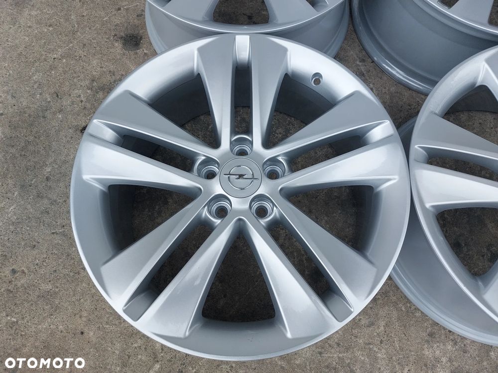 OPEL VECTRA C ZAFIRA B MERIVA B SIGNUM ASTRA H FELGI ALUFELGI 18 7.5J ET37 5X110 OE GM 13269540 NOWE - 2