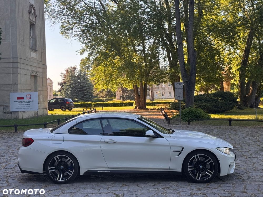 BMW M4 DKG - 10