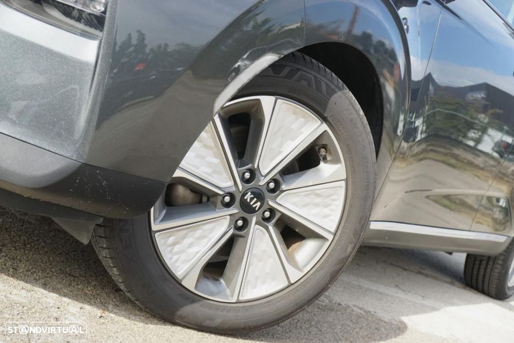 Kia e-Soul Vision - 6