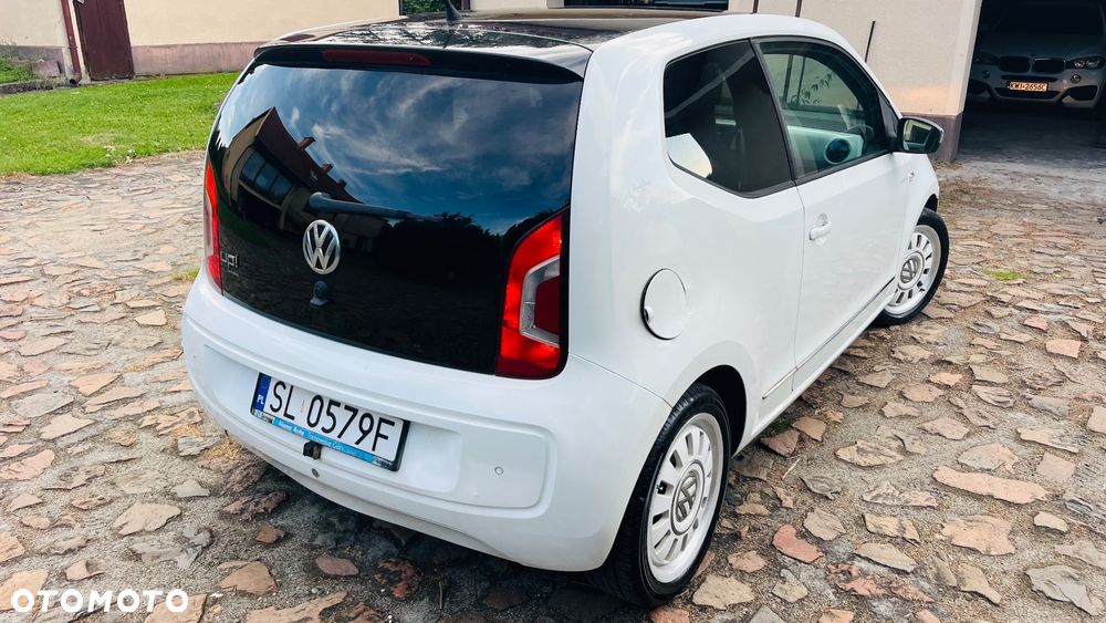 Volkswagen up! - 21