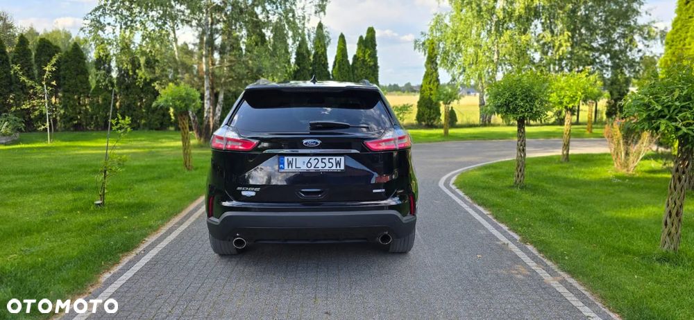 Ford Edge - 10