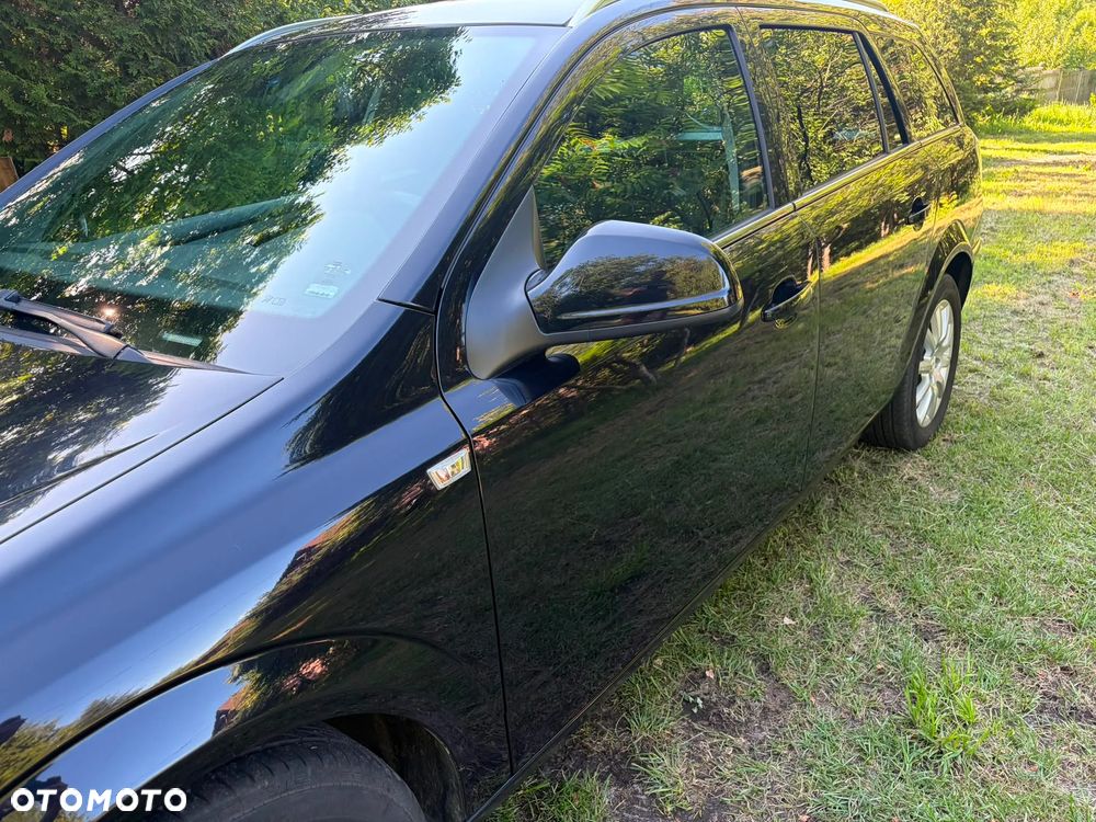 Opel Astra 1.6 Color Edition - 11