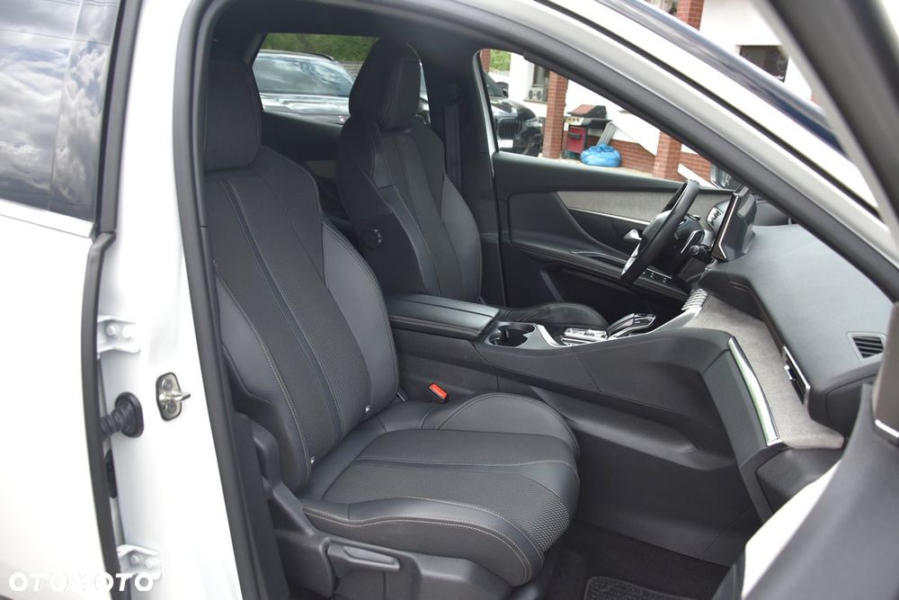 Peugeot 3008 225 e-EAT8 GT Pack - 28