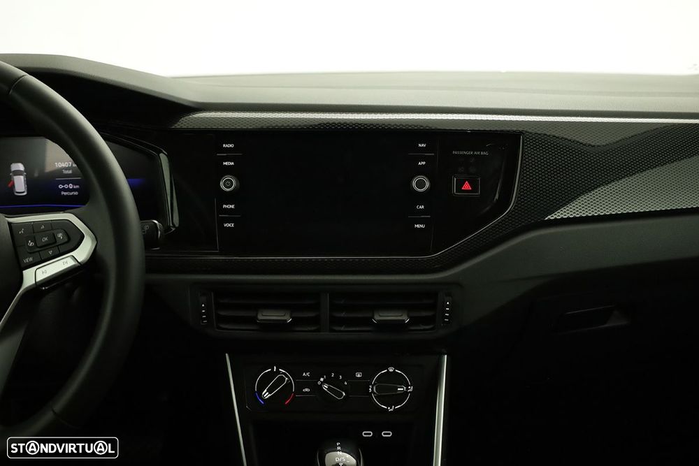 VW Taigo 1.0 TSI Urban DSG - 9
