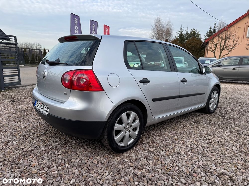 Volkswagen Golf 1.6 Tour - 3