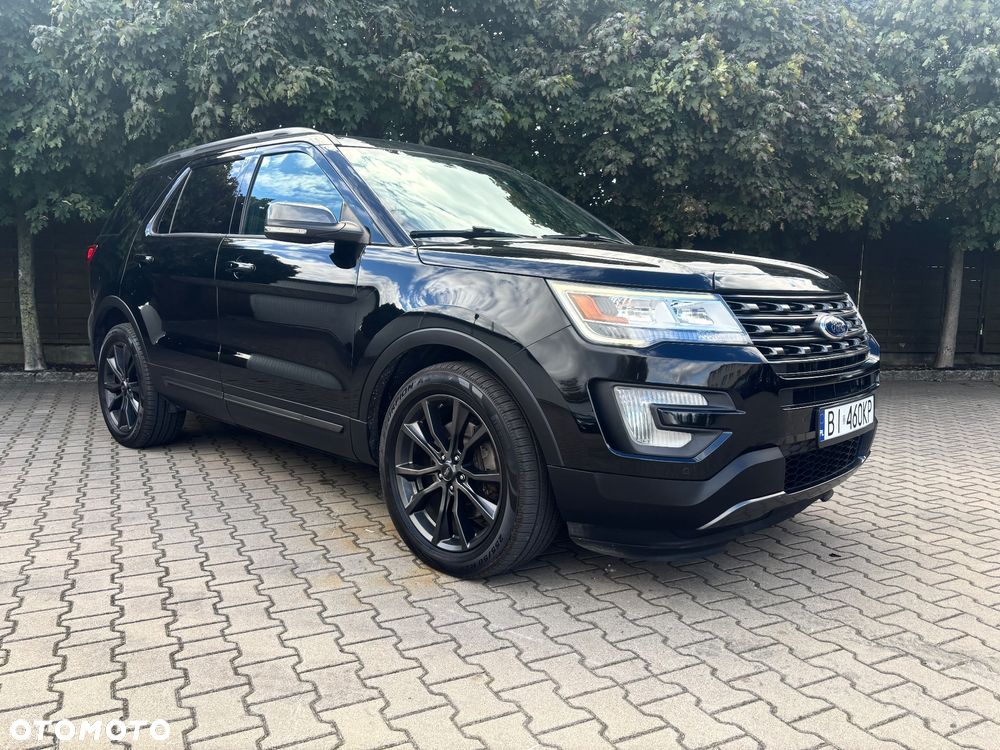 Ford Explorer - 16