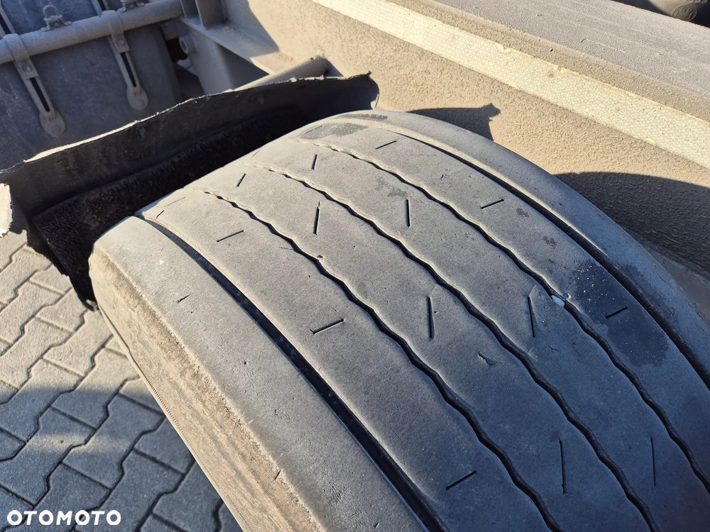 Volvo FH 460 BDF z windą + przyczepa - 19