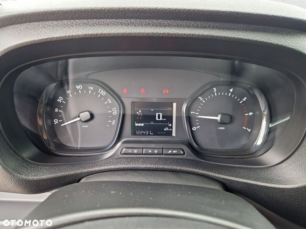 Toyota ProAce - 18