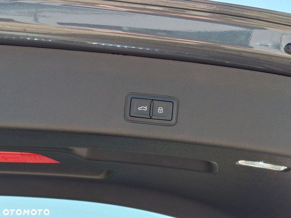 Audi Q3 Sportback - 11