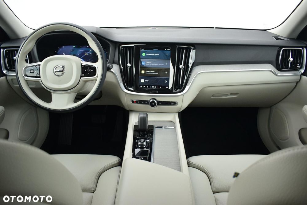 Volvo V60 - 11