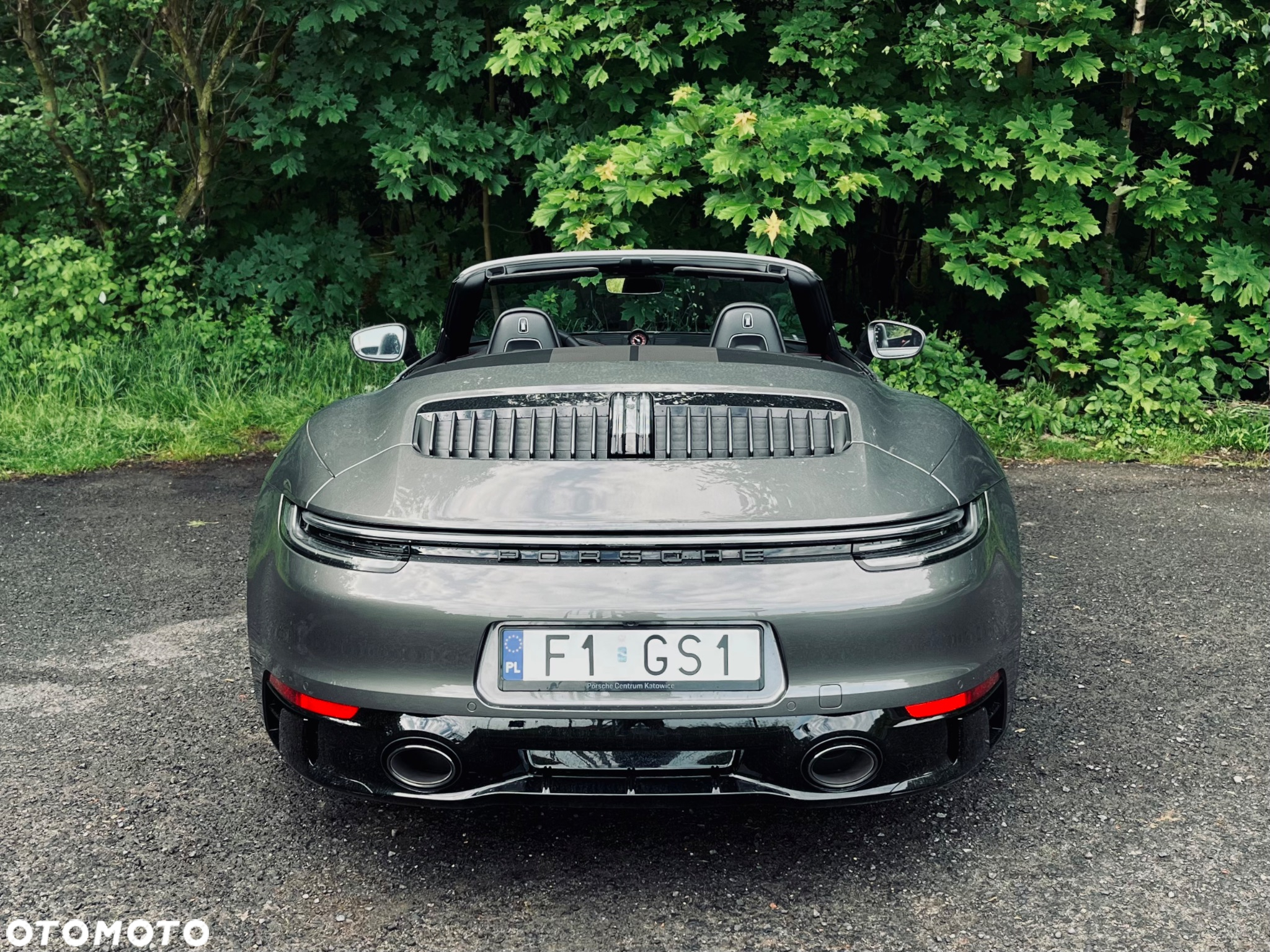 Porsche 911 Carrera 4 GTS Cabrio - 7