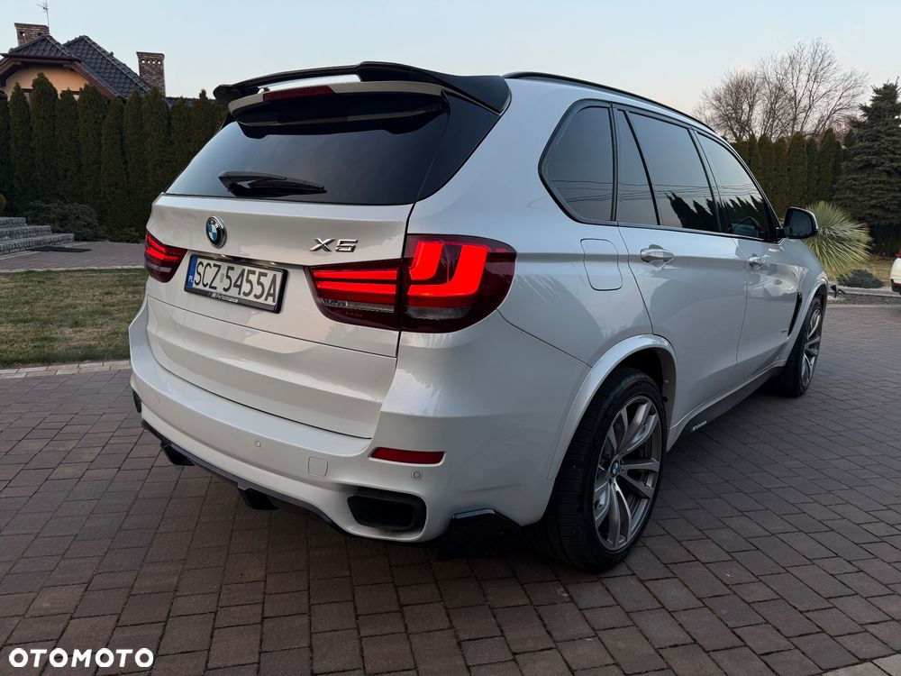 BMW X5 xDrive50i Sport-Aut - 6