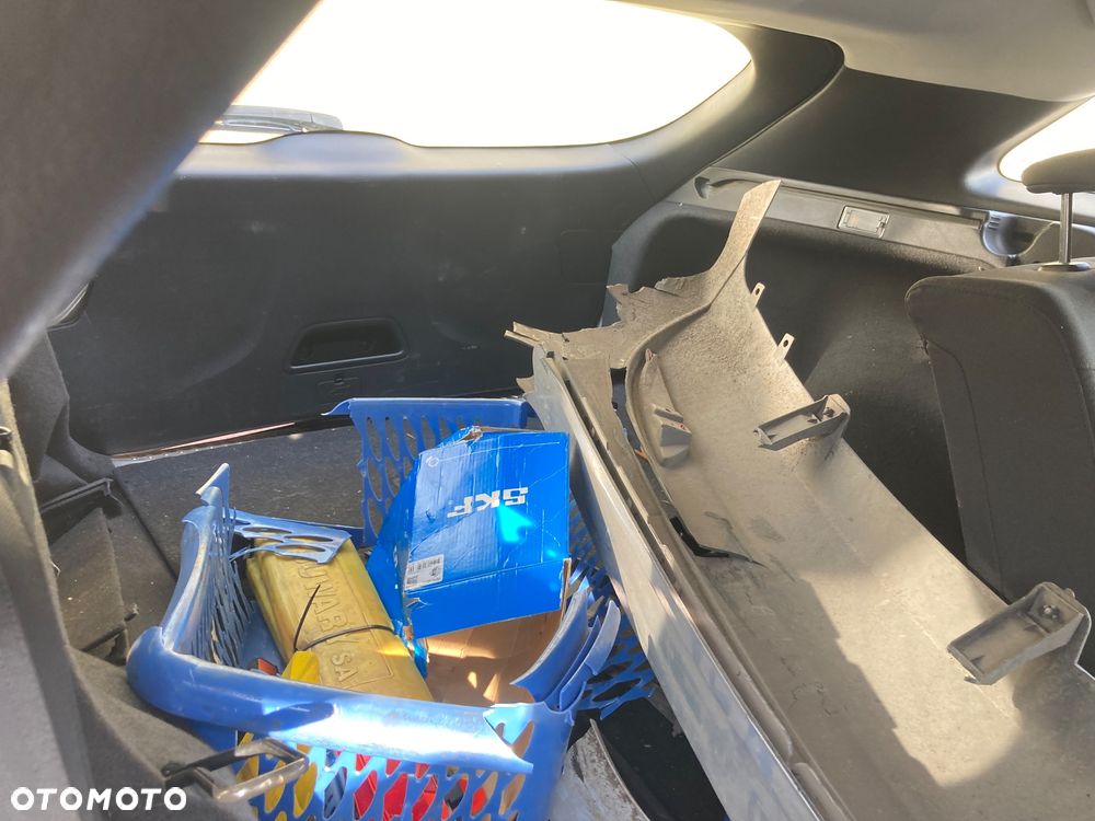 Hyundai i40 Kombi 1.6 Trend - 13