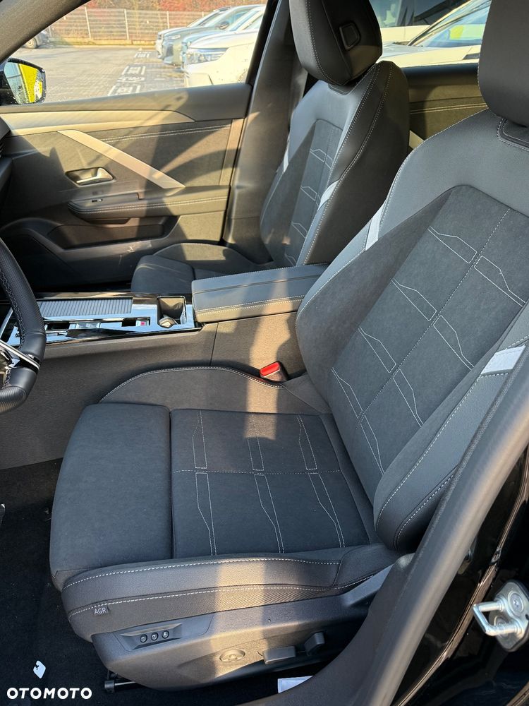 Opel Astra 1.2 T mHEV GS S&S eDTC - 10