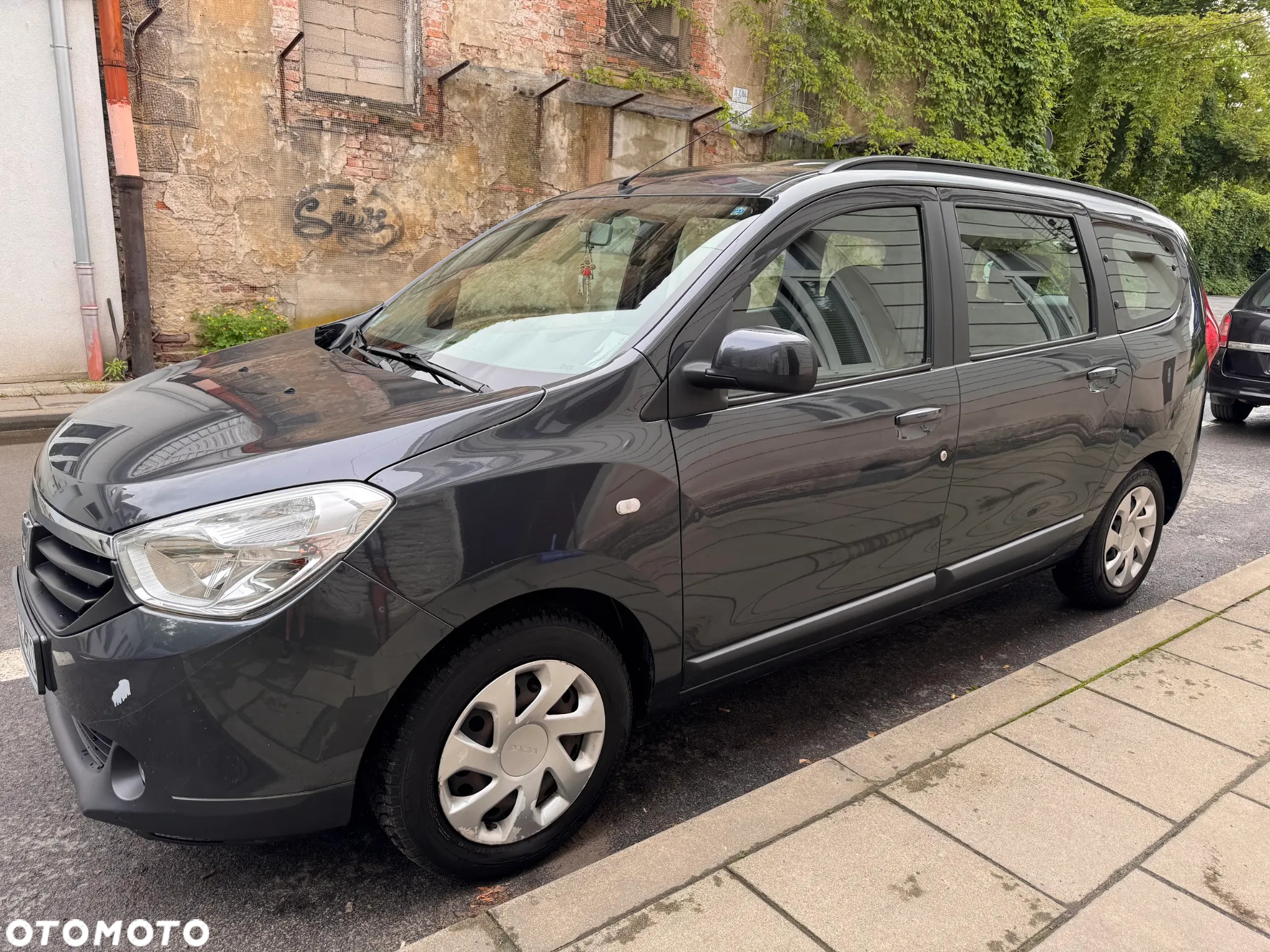 Dacia Lodgy 1.6 SCe Laureate S&S - 7