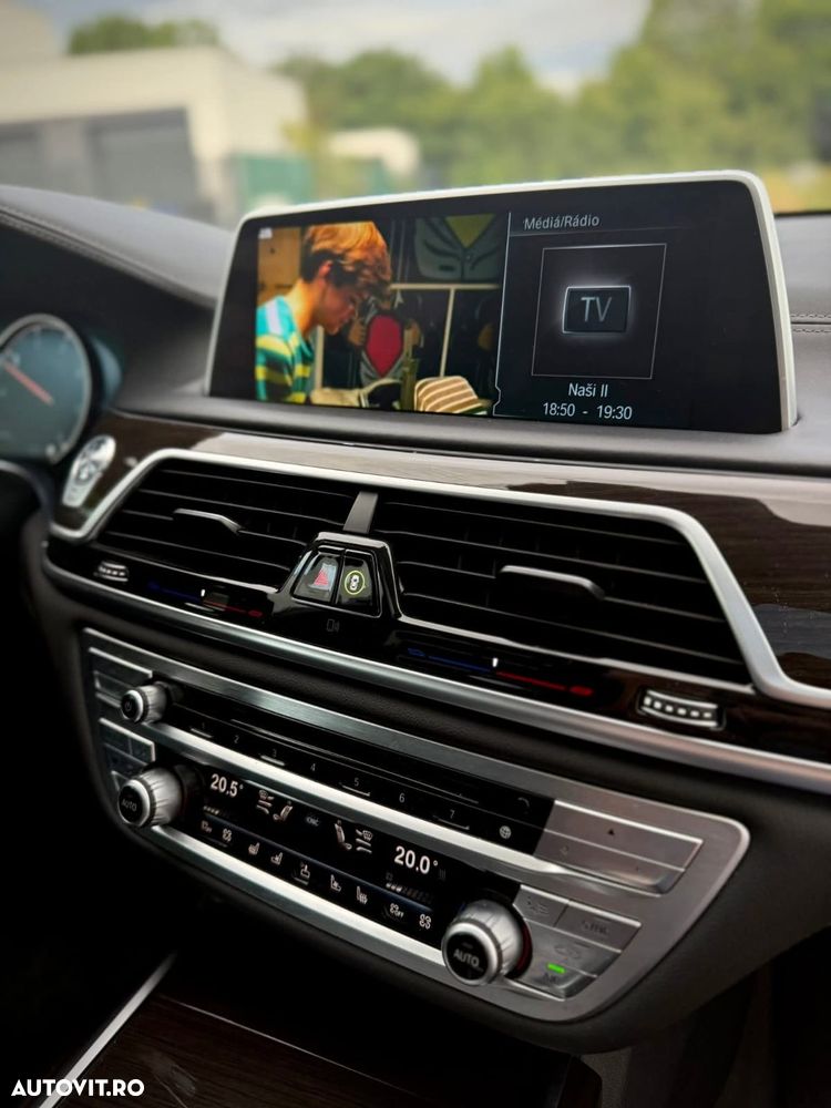 BMW Seria 7 - 29