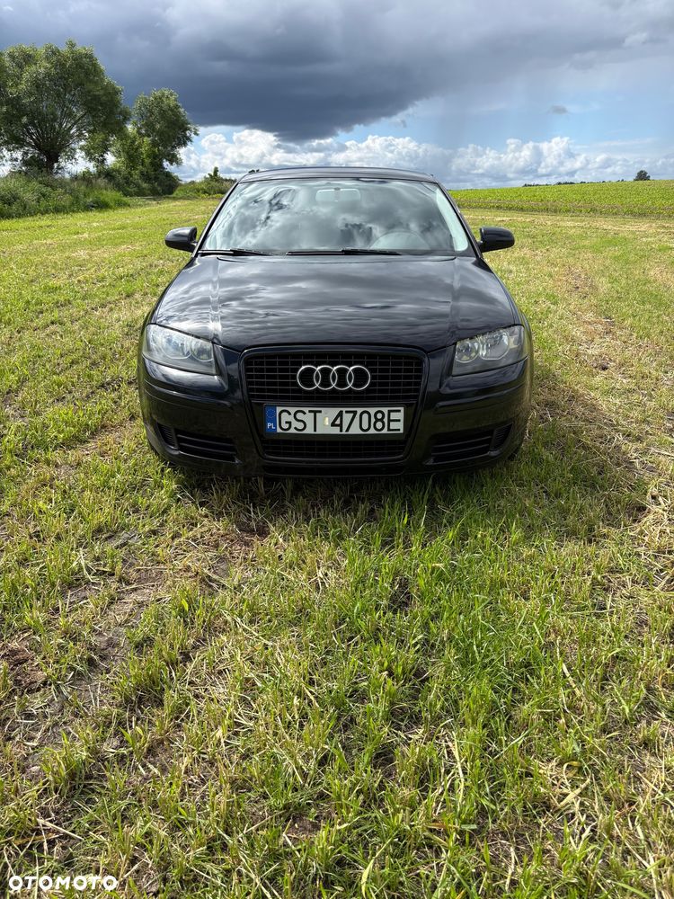 Audi A3 Sportback 1.9 TDI Ambiente - 2