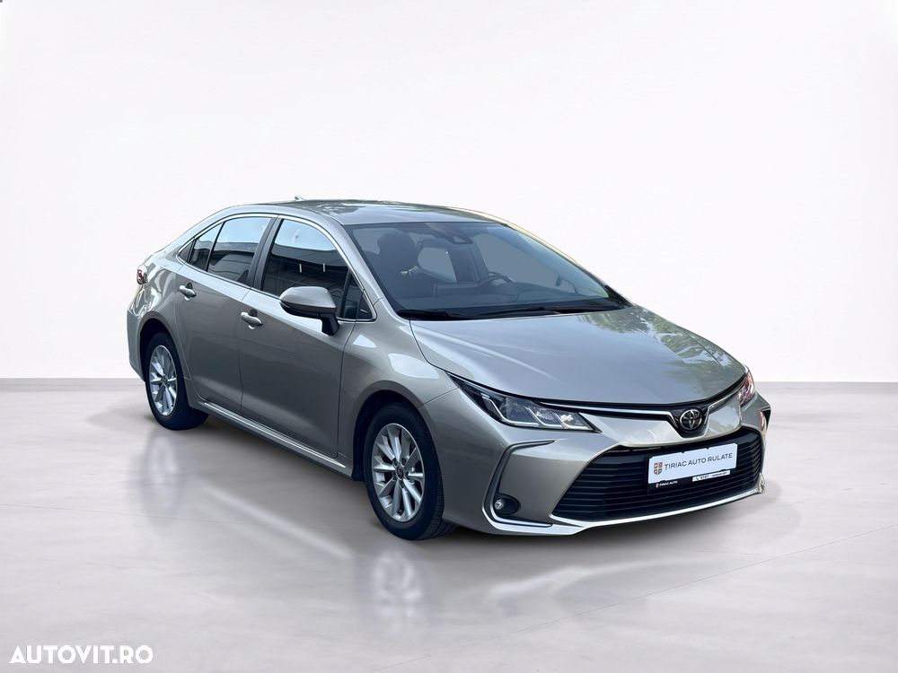 Toyota Corolla - 8