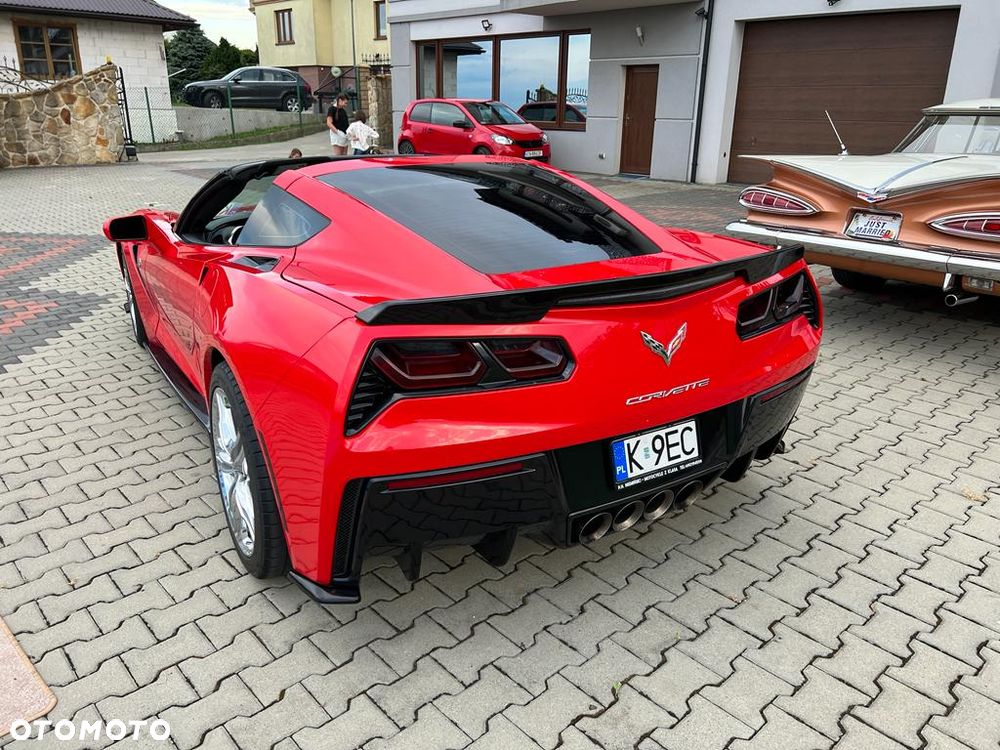 Chevrolet Corvette - 5