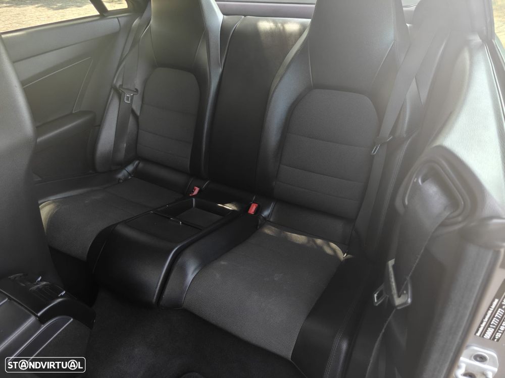 Mercedes-Benz E 220 CDi Avantgarde BlueEfficiency - 15