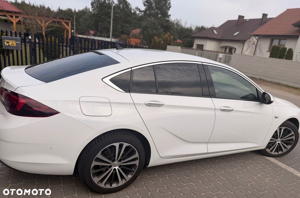 Opel Insignia 2.0 CDTI Elite S&S - 3