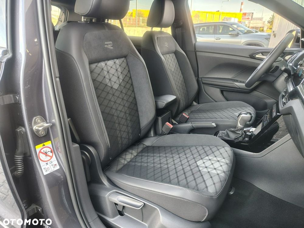 2026 Volkswagen T-Cross, photograph 10