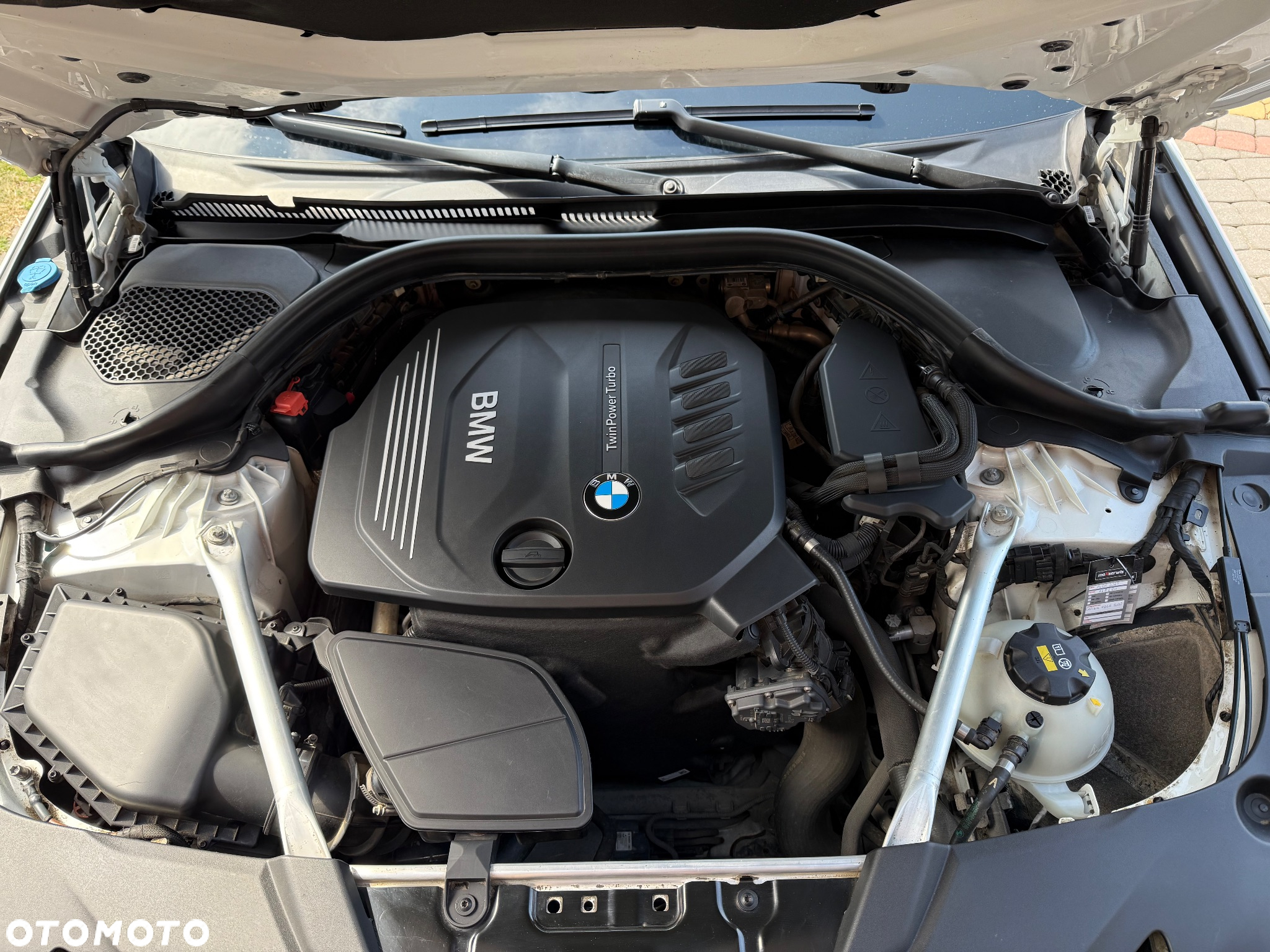BMW Seria 5 520d xDrive M Sport sport - 27