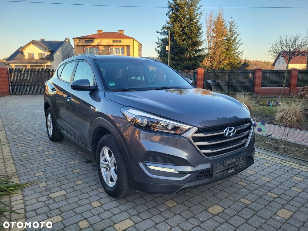 Hyundai Tucson 1.6 GDI BlueDrive Style 2WD - 1