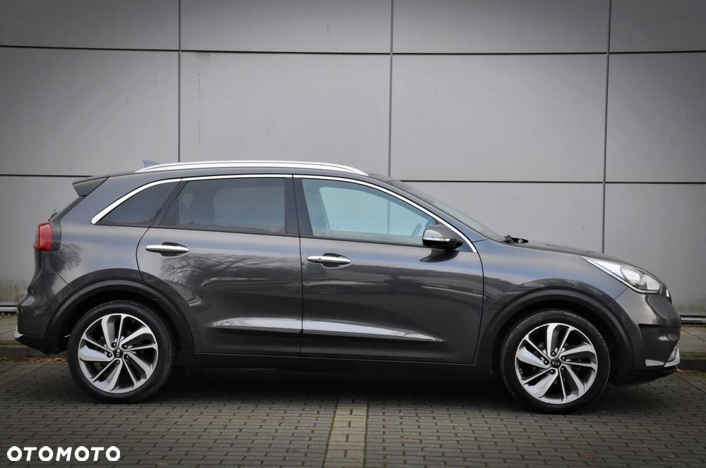 Kia Niro 1.6 GDI HEV 2WD OPF Edition 7 - 9