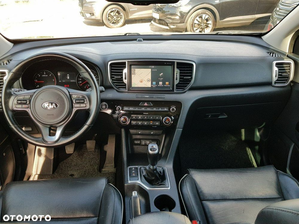 Kia Sportage 1.7 CRDI 2WD Vision - 12