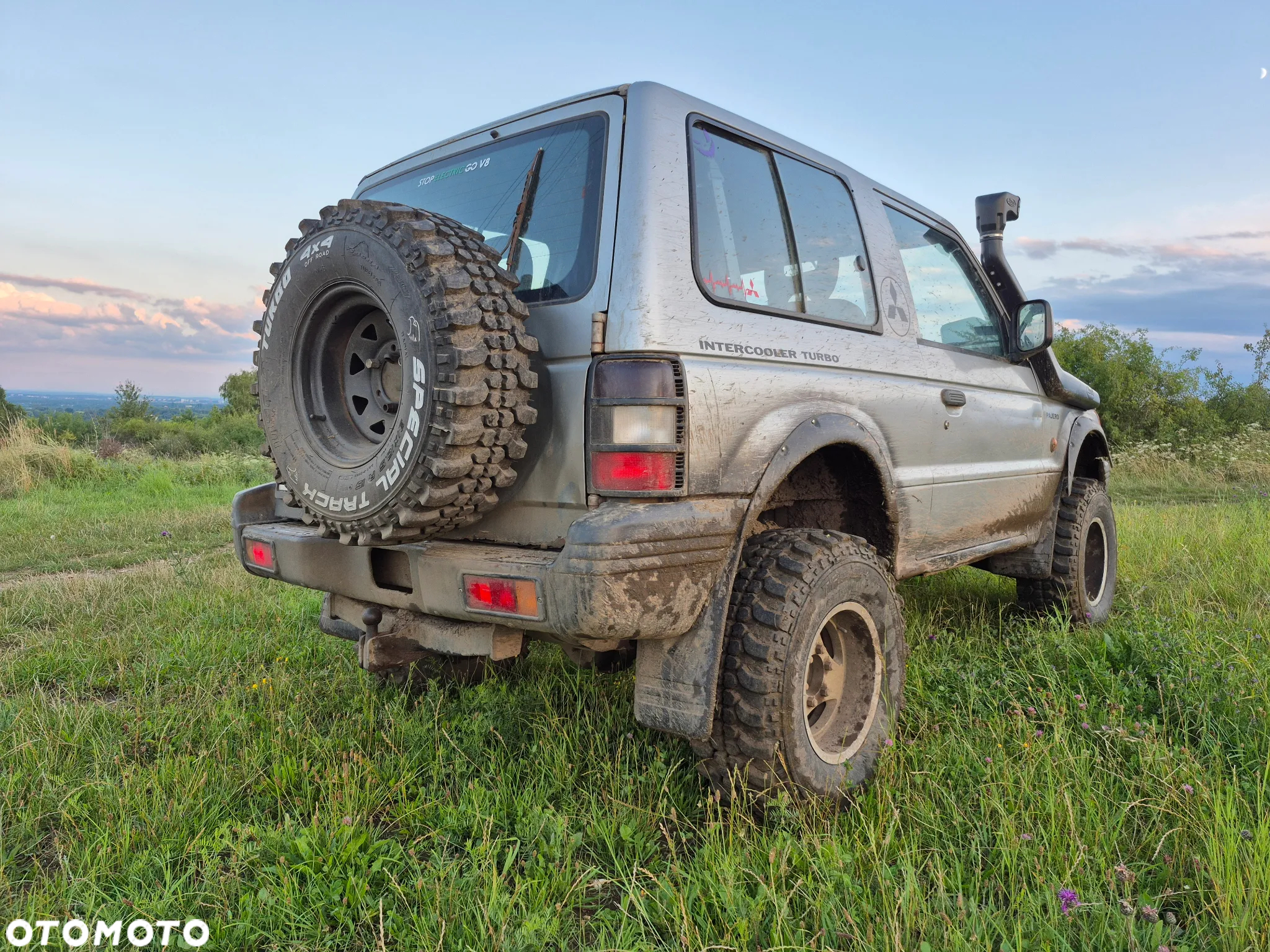 Mitsubishi Pajero 2.5 TD GL - 13