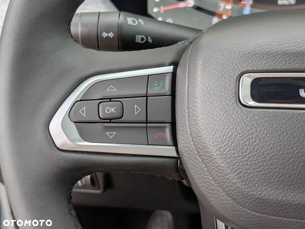 Jeep Compass - 13
