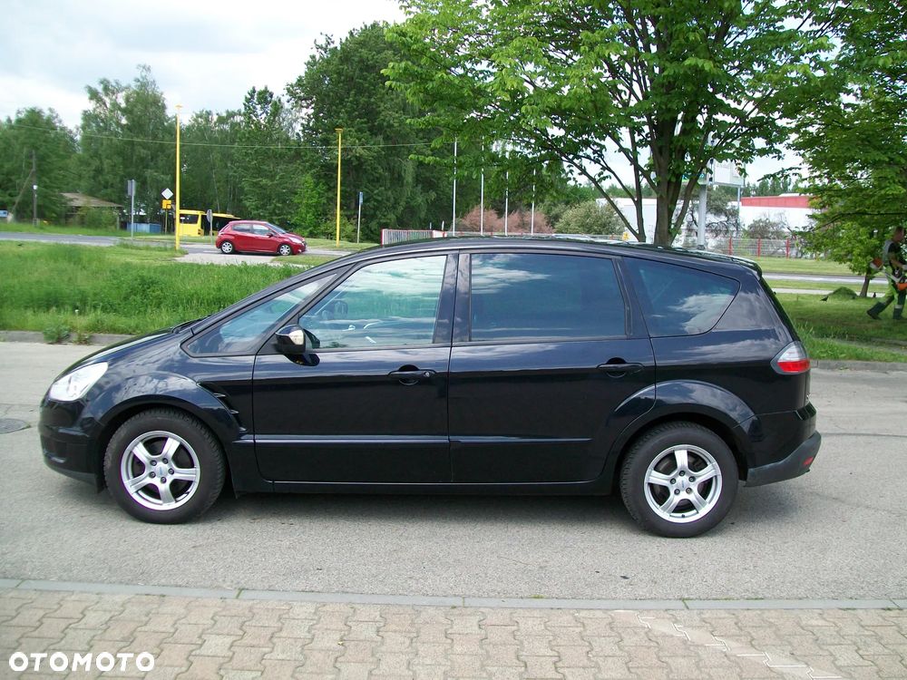 Ford S-Max 2.0 TDCi DPF Trend - 9