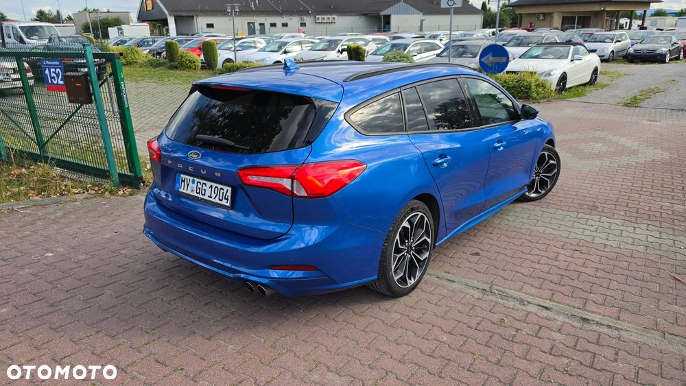 Ford Focus SW 2.0 EcoBlue S&S ST-LINE - 18